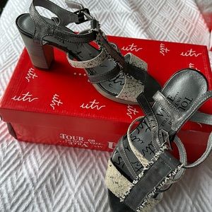 Tour en Ville dress sandals